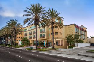 Desert Palms Hotel Anaheim Exterior photo